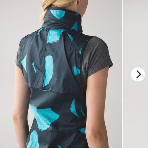 Lululemon Pack-It Vest In Back Spin Stroke Peacock Blue Black - Picture 4 of 12